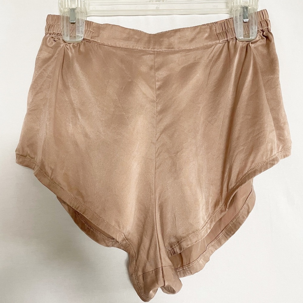 Lunya Silk Sleep PJ Pajama Shorts Pull On Elastic Waist Soft Comfy Luxurious